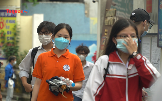 Tâm trạng thí sinh thoải mái trong ngày thi đầu tiên