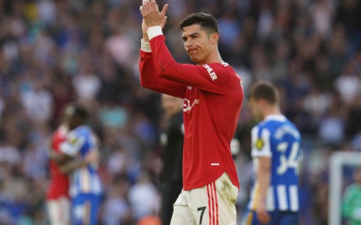 Ronaldo đòi rời MU