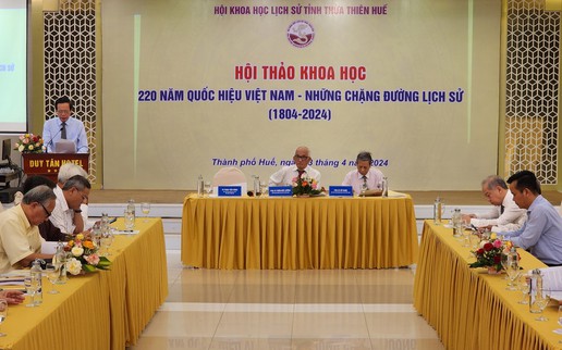 Hội thảo 220 năm Quốc hiệu Việt Nam - Những chặng đường lịch sử