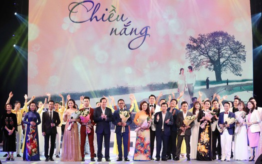 Đặc sắc chương trình nghệ thuật "Chiều nắng" từ Nhà hát lớn Hà Nội