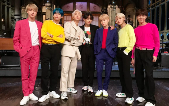 Phá kỷ lục ngoạn mục, BTS một lần nữa tiếp tục tạo chấn động bất ngờ
