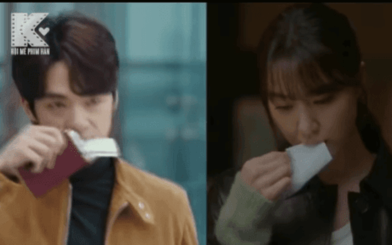 Seo Ji Hye tái hiện cảnh xé vé cực hot của "thánh lừa đảo" ở Crash Landing on You, chờ gì mà không đẩy thuyền?