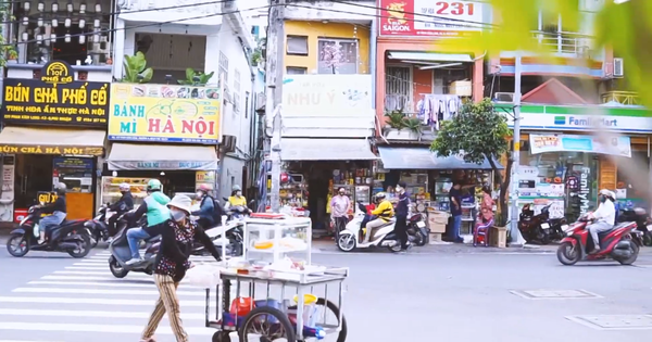 Phố ẩm thực Phan Xích Long với mô hình độc đáo