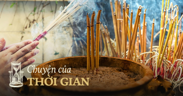 Tục thắp hương ngày Tết của người Việt có từ bao giờ và tại sao lại kiêng thắp hương chẵn?