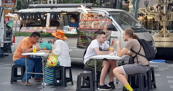 ประเทศไทยทำให้รถเข็นขายอาหารเป็นเทรนด์การท่องเที่ยวใหม่