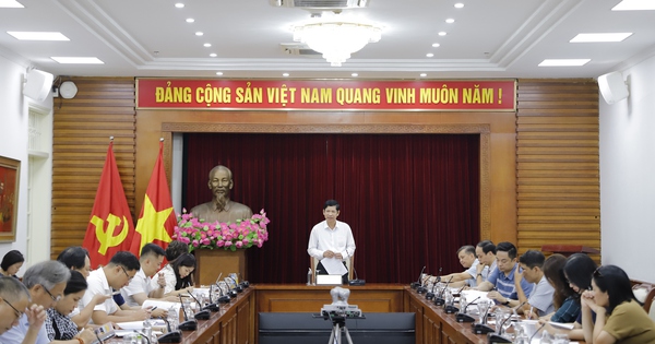 Hoàn thiện Chiến lược phát triển các ngành Công nghiệp văn hóa Việt Nam