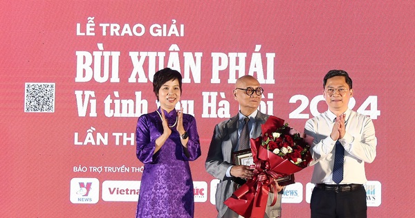 Chùm ảnh: Lễ trao giải "Bùi Xuân Phái - Vì tình yêu Hà Nội" lần thứ 17 năm 2024