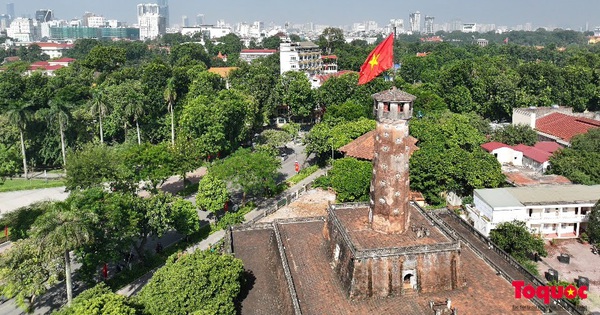 Cột cờ Hà Nội: 'Chứng nhân' lịch sử ngày tiếp quản Thủ đô