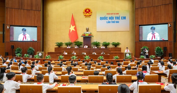 Khai mạc Phiên họp giả định "Quốc hội trẻ em" lần thứ II, năm 2024