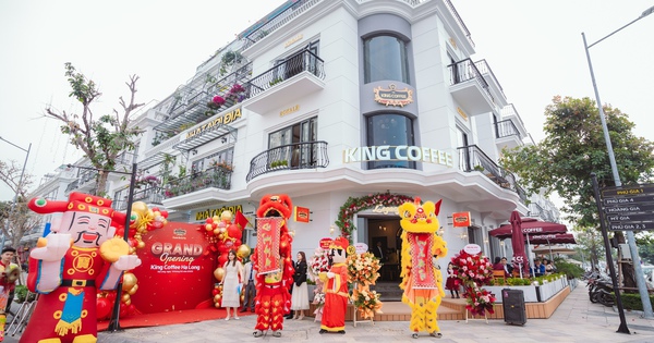 King Coffee chính thức khai trương cửa hàng tại Hạ Long - Thành phố Di sản của Việt Nam