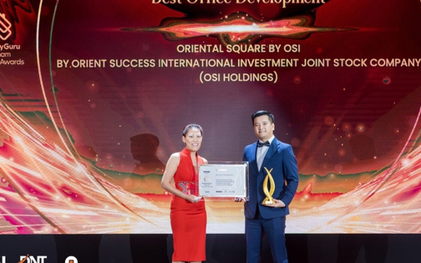 Oriental Square khẳng định vị thế với hai giải thưởng danh giá tại PropertyGuru Vietnam Property Awards 2024