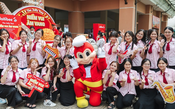 The Jolly Tour của Jollibee sẽ có mặt tại 300 trường Đại học, Cao đẳng trên toàn quốc